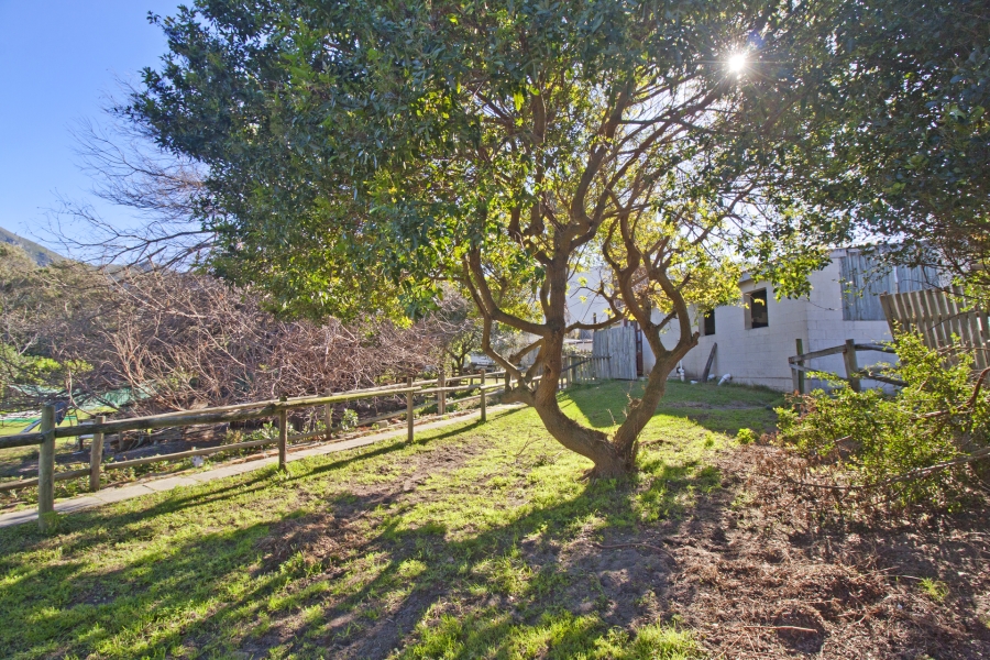 4 Bedroom Property for Sale in Meadowsteads Western Cape